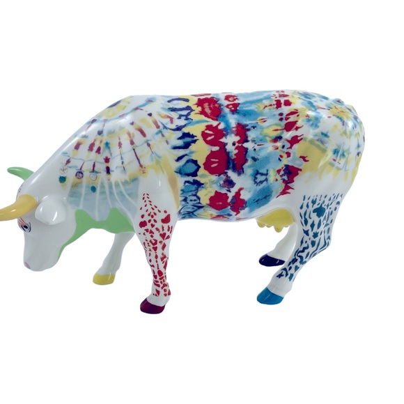 Cow Parade UDDERLY GROOVY LADY BELLE BENNETT Resin Cow Fig. #9170 Retired 2000 - Picture 5 of 8